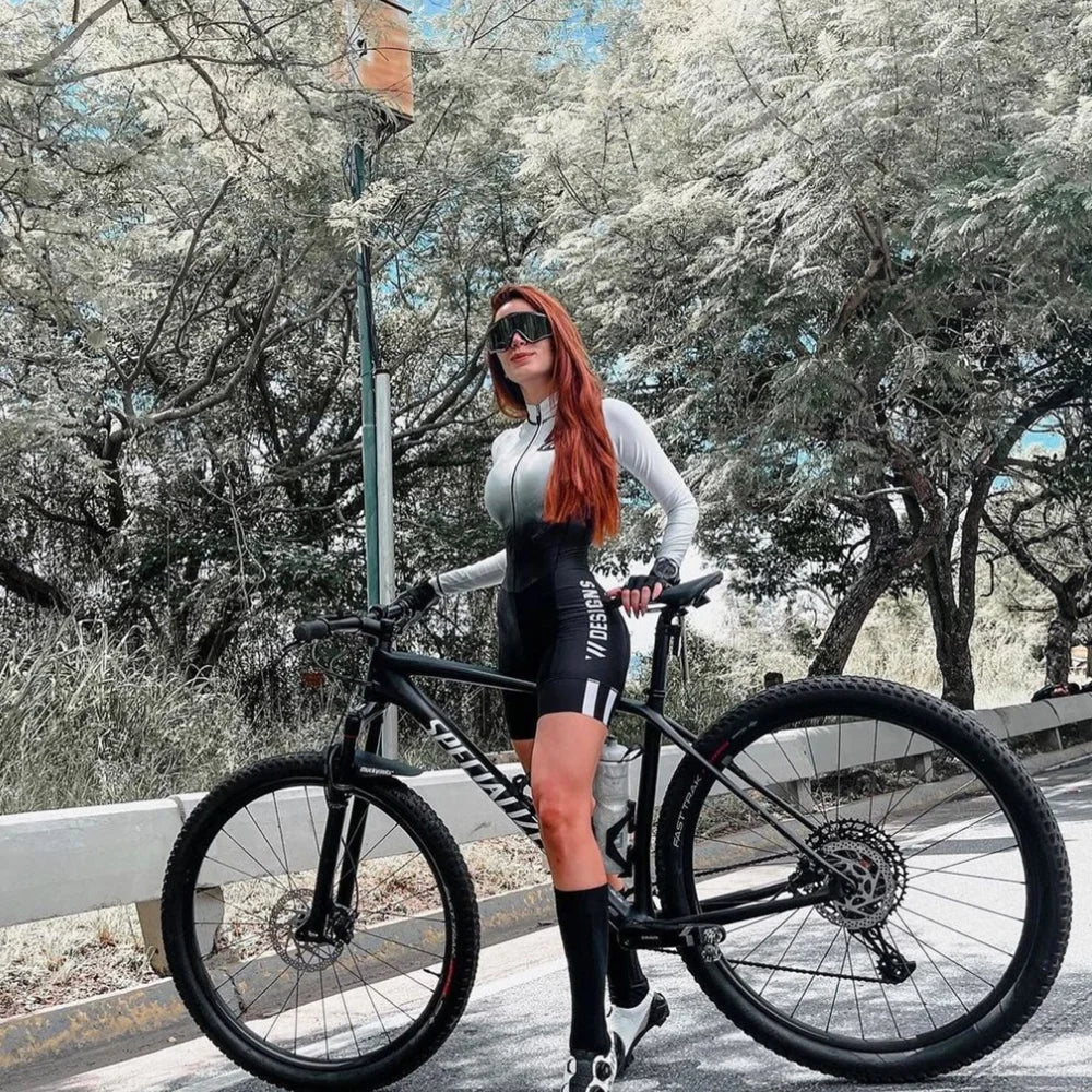 Vvsportsdesigns 2023 Summer Pro Team Cycling Skinsuit Women Racing Suit Triathlon Suit Roupa Ciclismo Bicycle Clothing Bodysuit